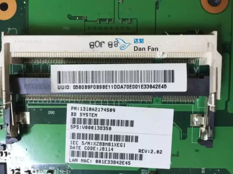 Toshiba Satellite L305D V000138350 Motherboard