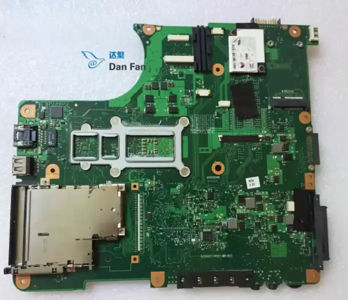 Toshiba Satellite L305D V000138350 Motherboard