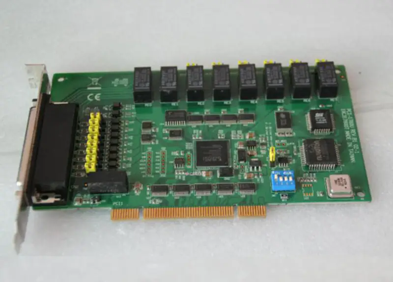 Advantech PCI-1760U REV.B1 A1 A2 8-ch Relay and 8-ch Isolated Digital Input Universal PCI Card