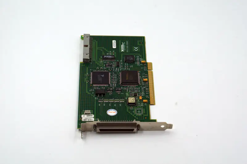 NI PCI-DIO-32HS 183480F-01 DAQ Card