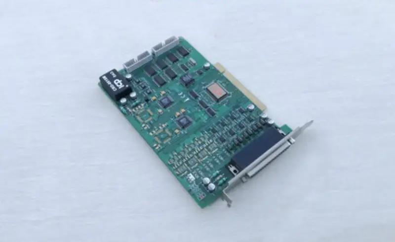 ICP DAS PIO-DA8 Universal PCI Bus 14-bit 8-channel analog output card