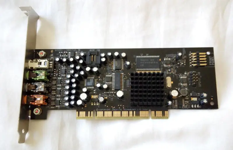 Creative SB0730 Sound Card