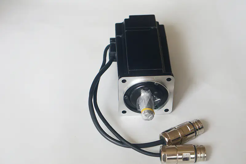 Yaskawa SGMAH-08AAA41D-OY Servo motor