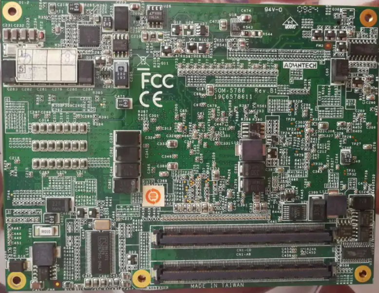 Advantech SOM-5786 REV B1 industrial equipment motherboard