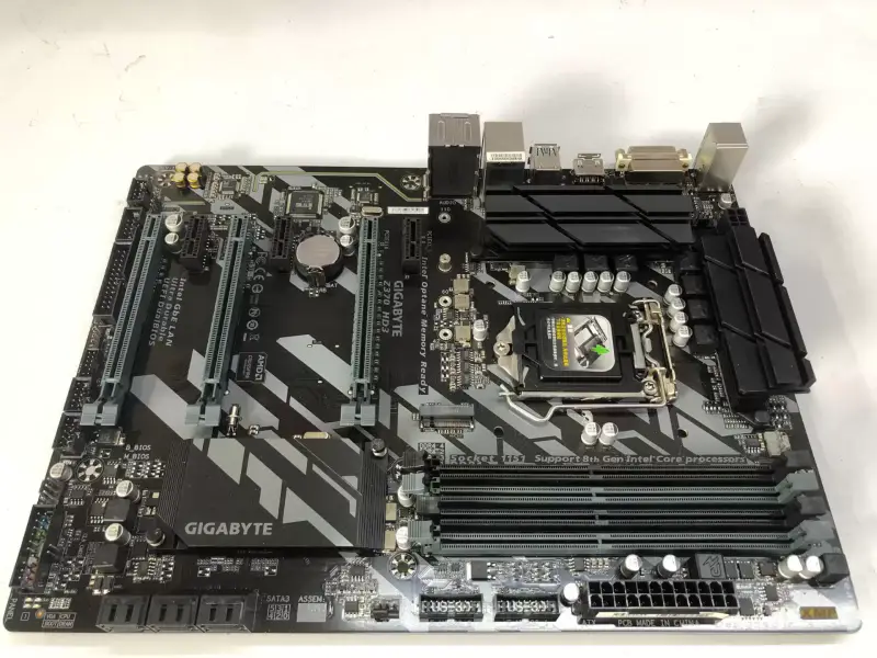 Gigabyte GA-Z370-HD3 Motherboard