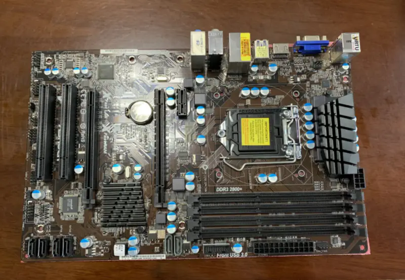 Asrock Z77 PRO3 Motherboard