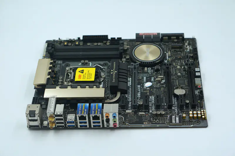 Asus Z97-Deluxe motherboard Z97 LGA1150 ATX